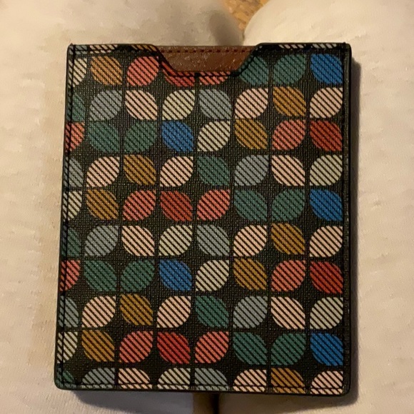 Fossil Passport Case - Picture 2 of 6